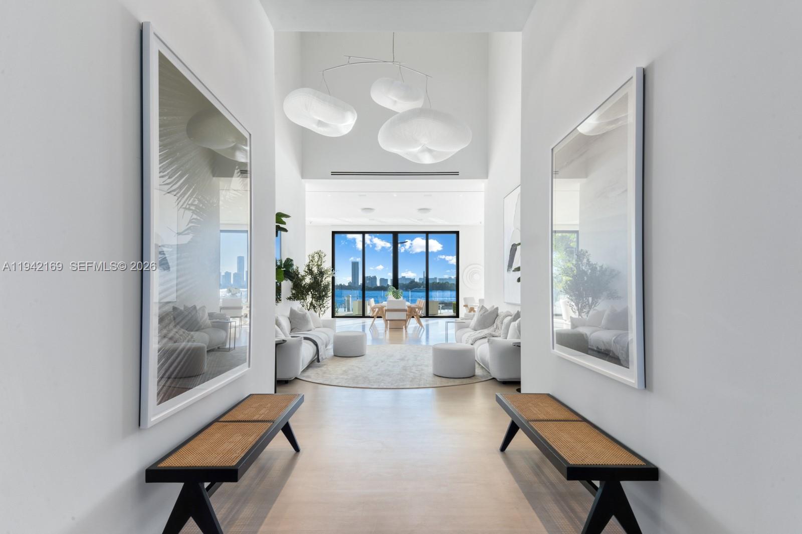 33 E Dilido Dr Miami Beach, FL 33139