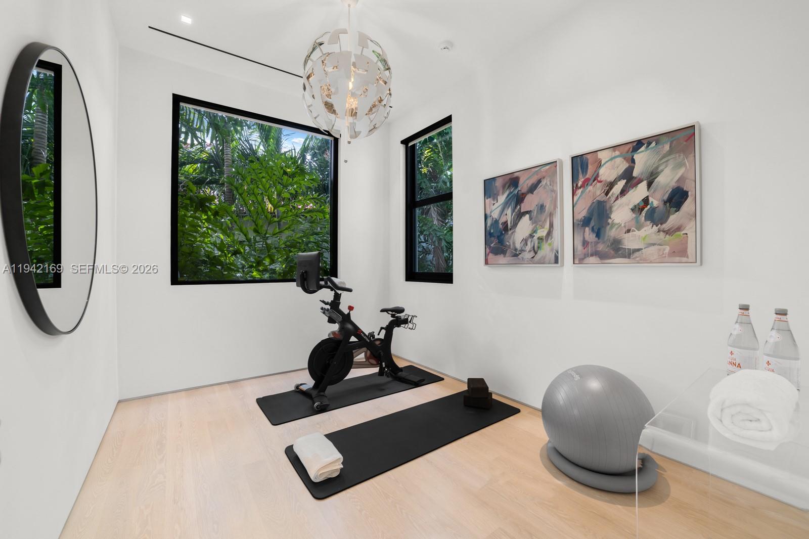 33 E Dilido Dr Miami Beach, FL 33139