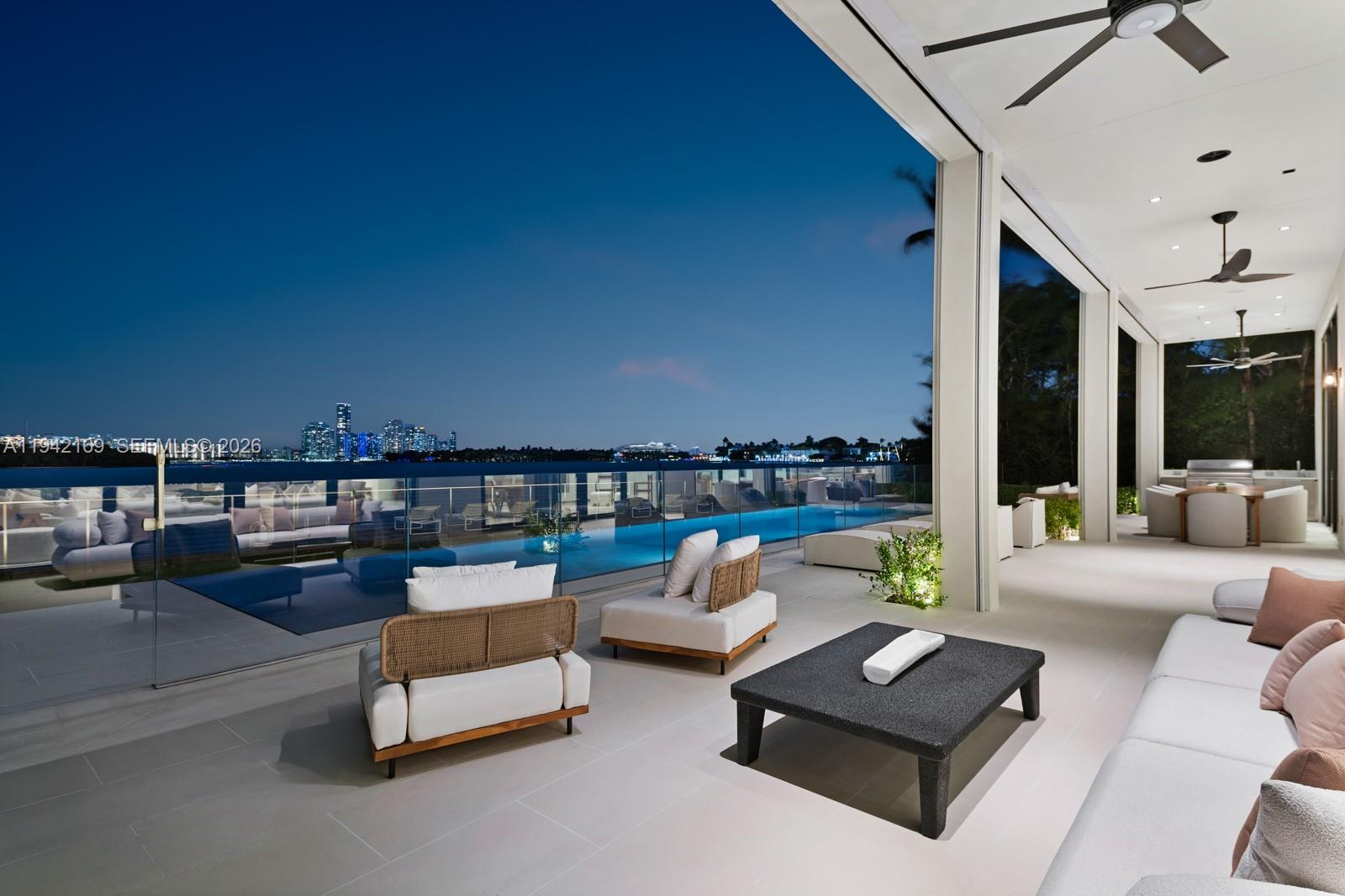 33 E Dilido Dr Miami Beach, FL 33139