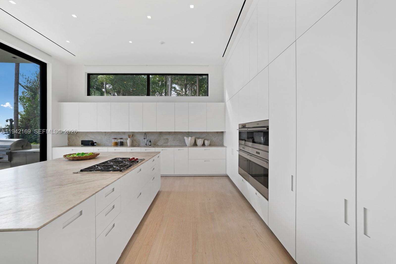 33 E Dilido Dr Miami Beach, FL 33139