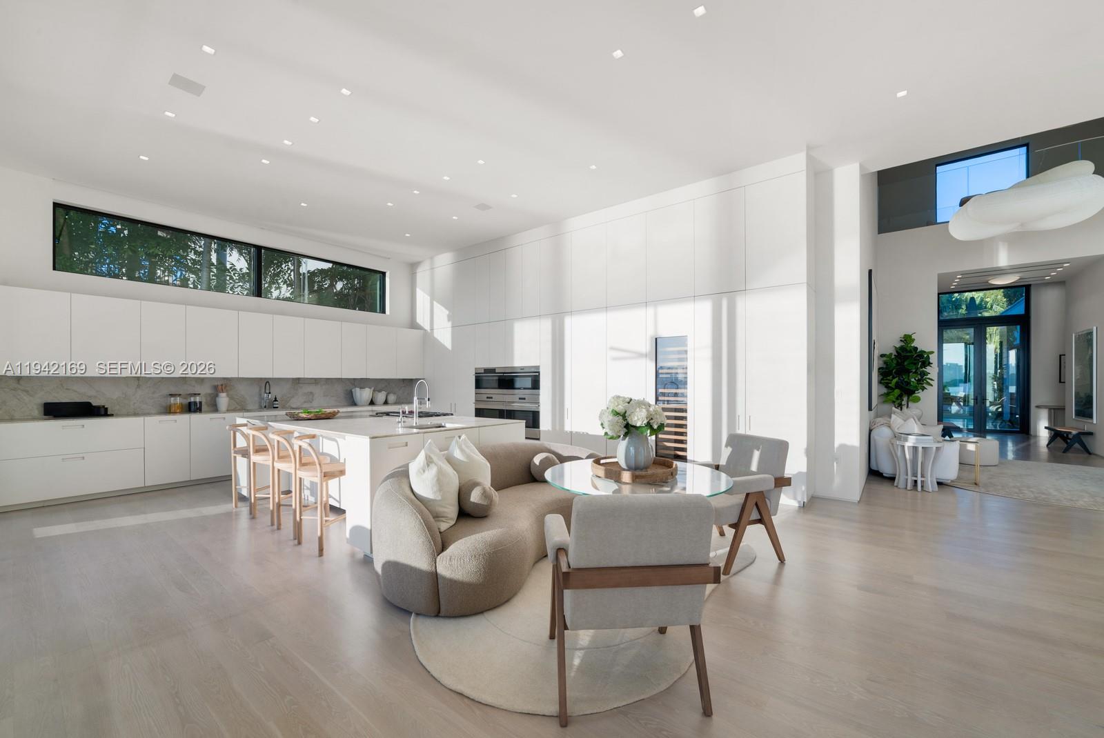 33 E Dilido Dr Miami Beach, FL 33139