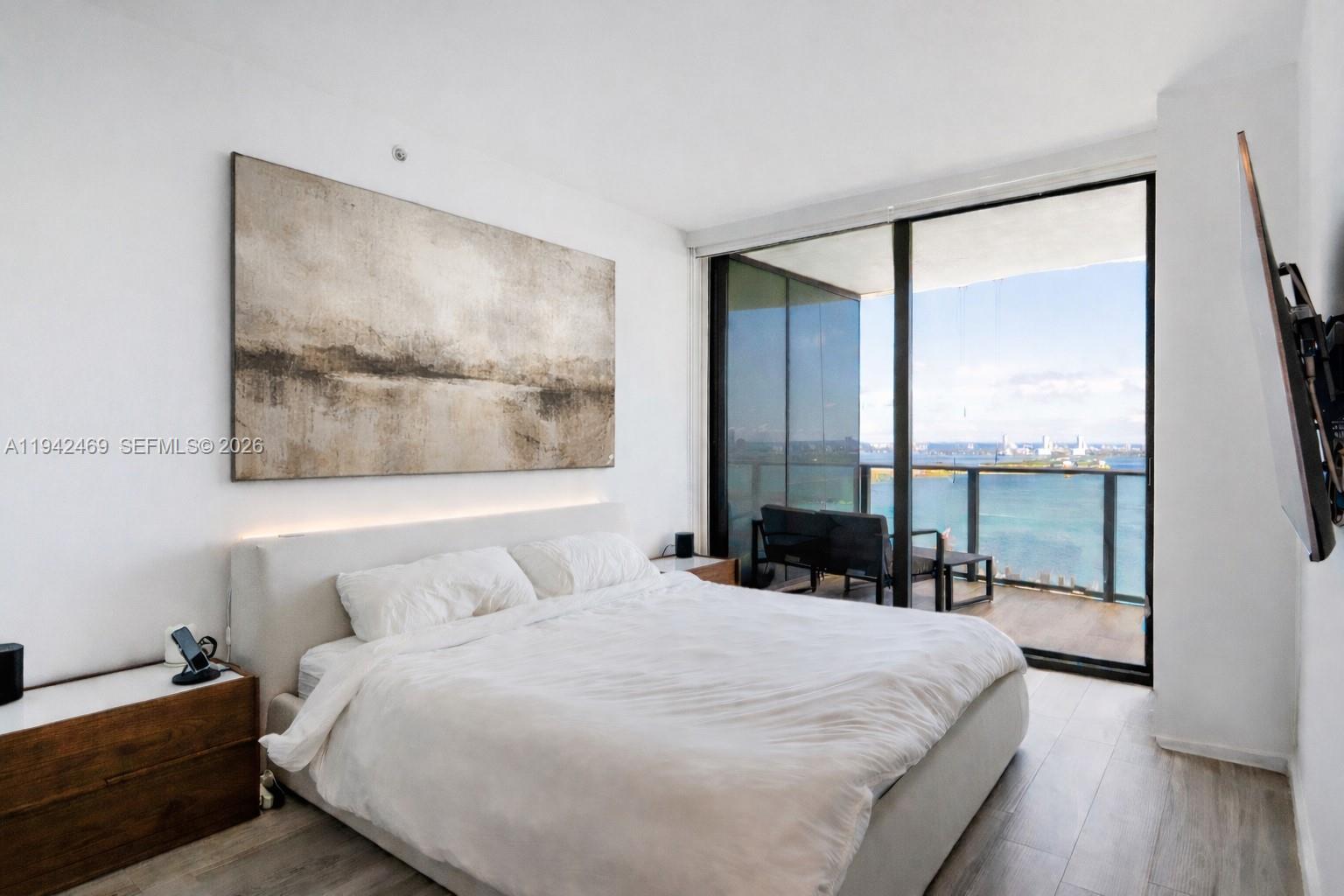 image Icon Bay Condo10