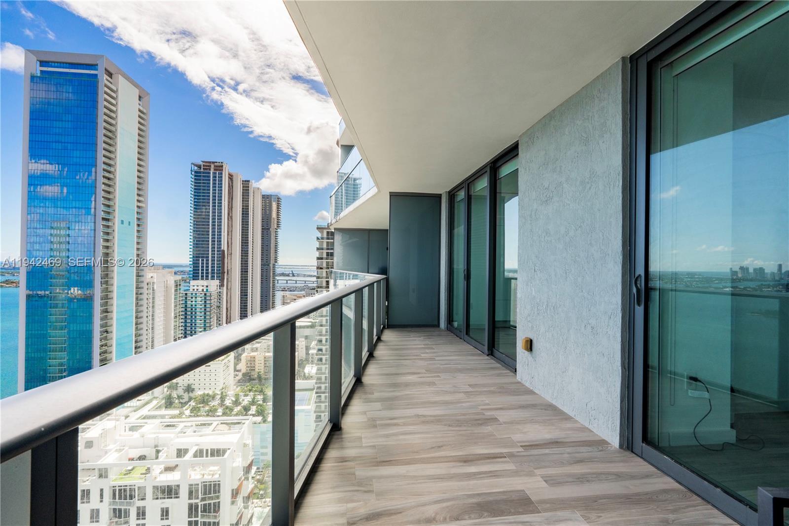 image Icon Bay Condo15