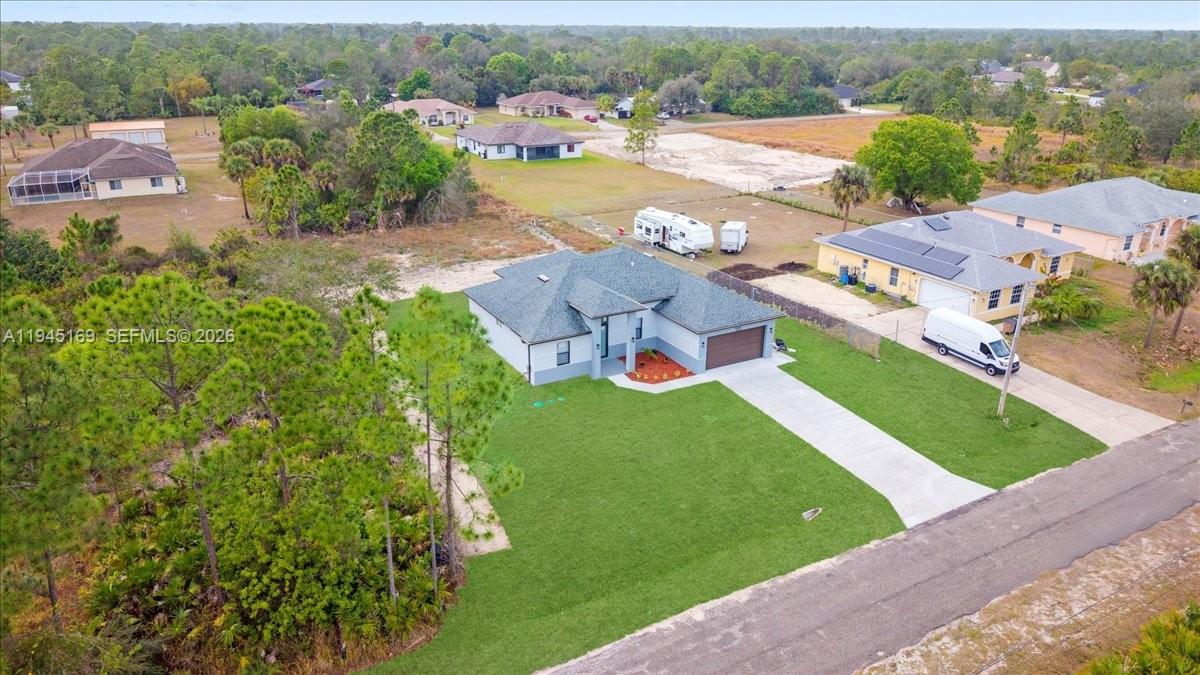 705 8th Ave Lehigh Acres, FL 33972