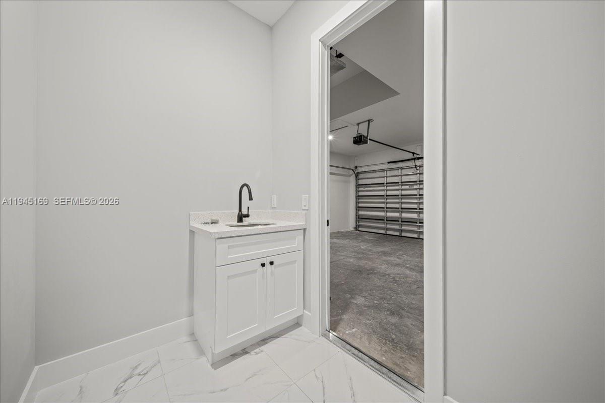 705 8th Ave Lehigh Acres, FL 33972