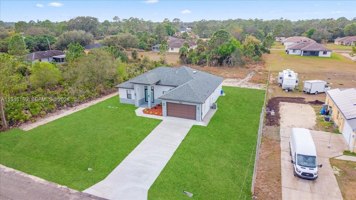 705 8th Ave Lehigh Acres, FL 33972