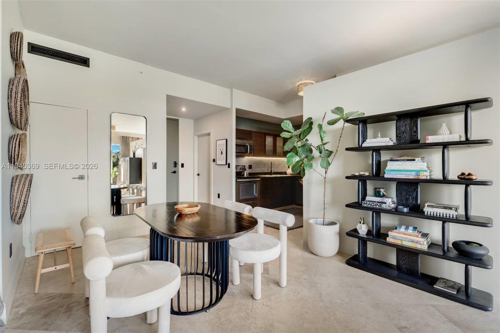 3250 Grand Ave #306 Miami, FL 33133