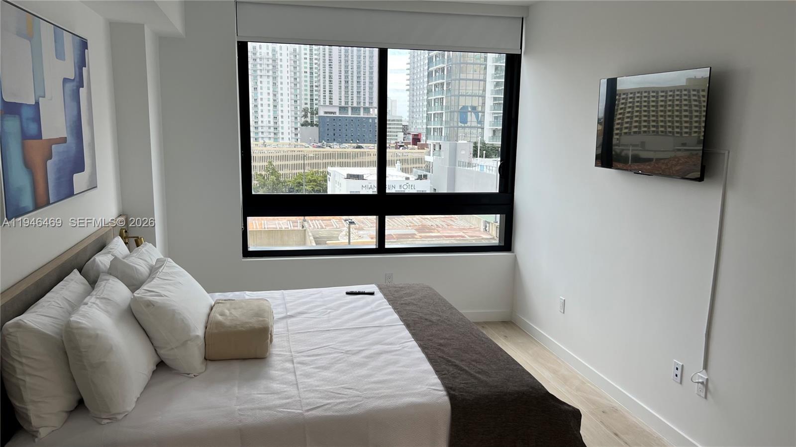 225 N Miami Ave #905 Miami, FL 33128