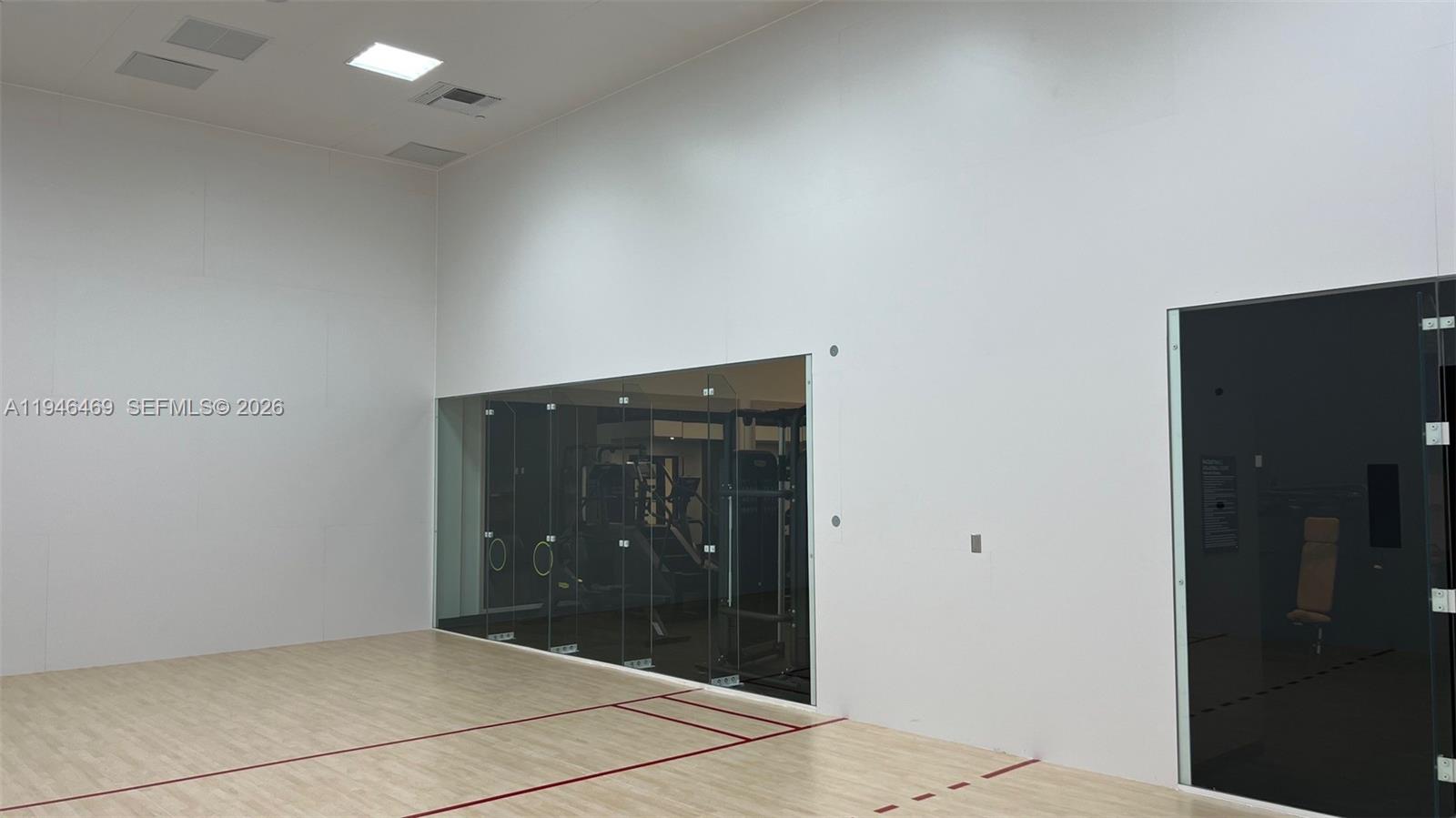 225 N Miami Ave #905 Miami, FL 33128