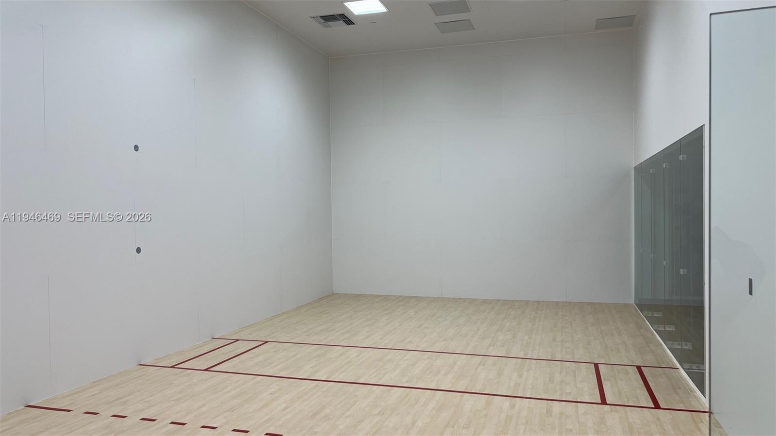 225 N Miami Ave #905 Miami, FL 33128