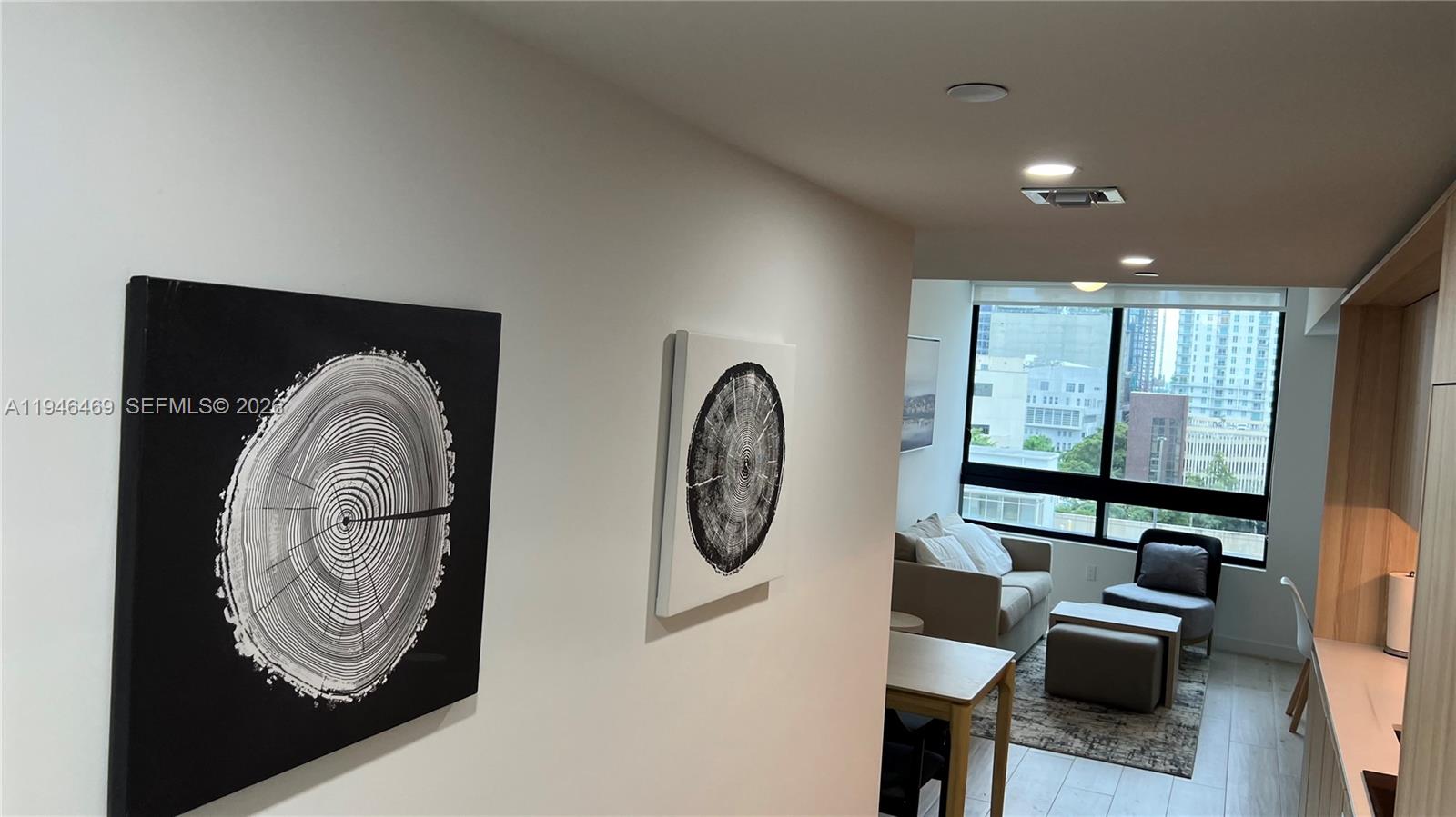 225 N Miami Ave #905 Miami, FL 33128