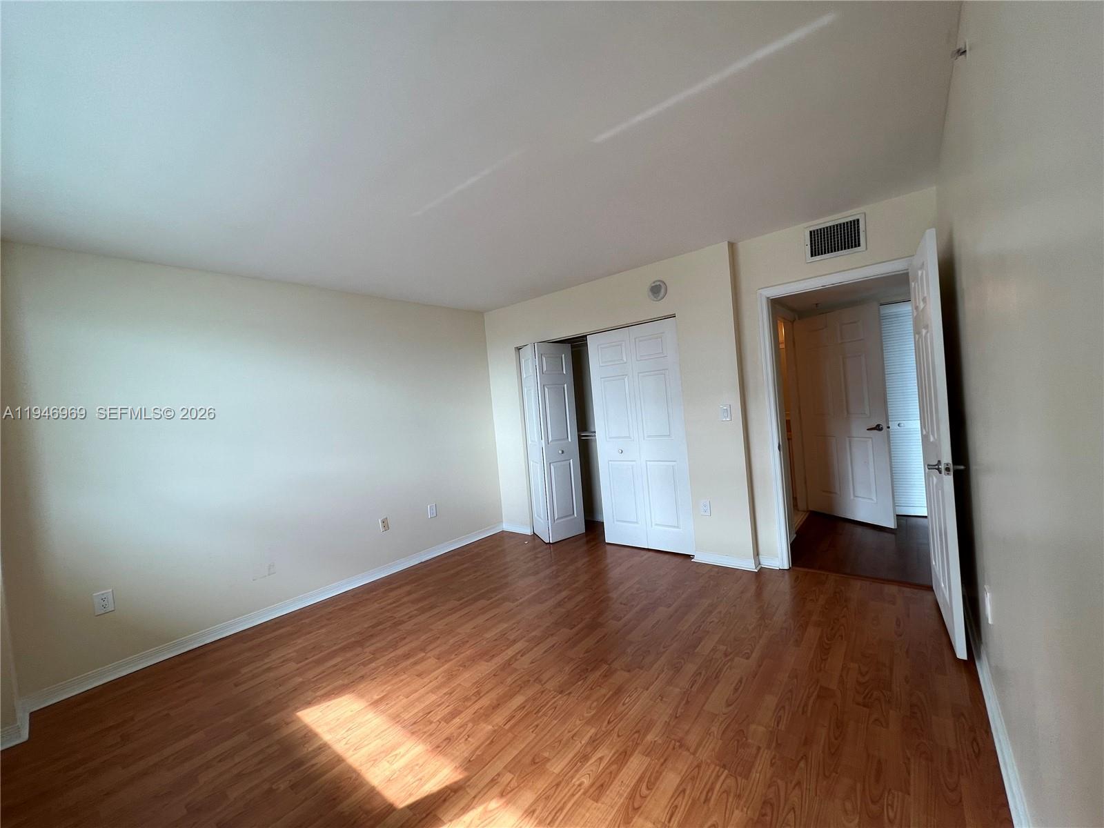 image The Mark on Brickell12