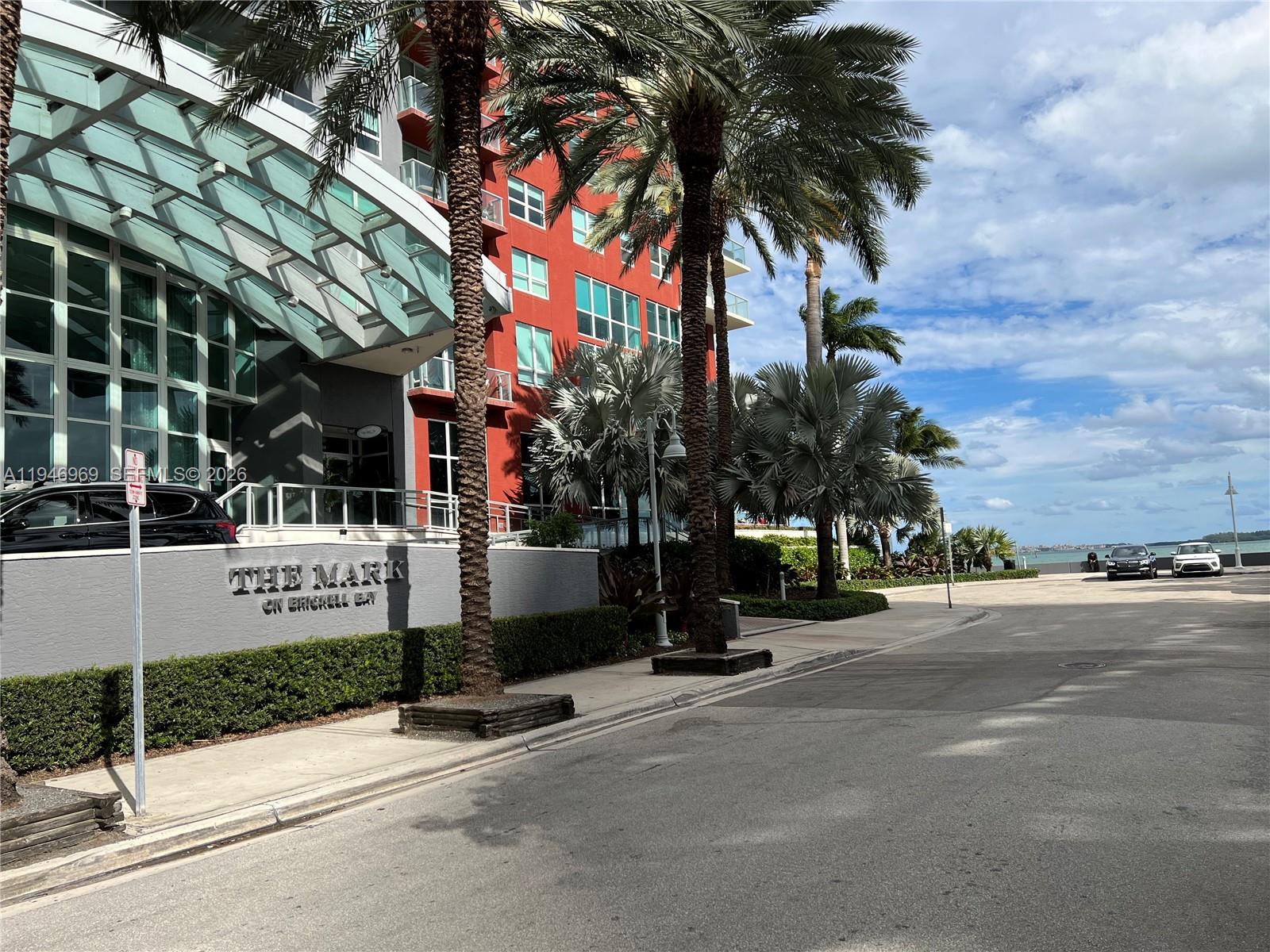 image The Mark on Brickell17