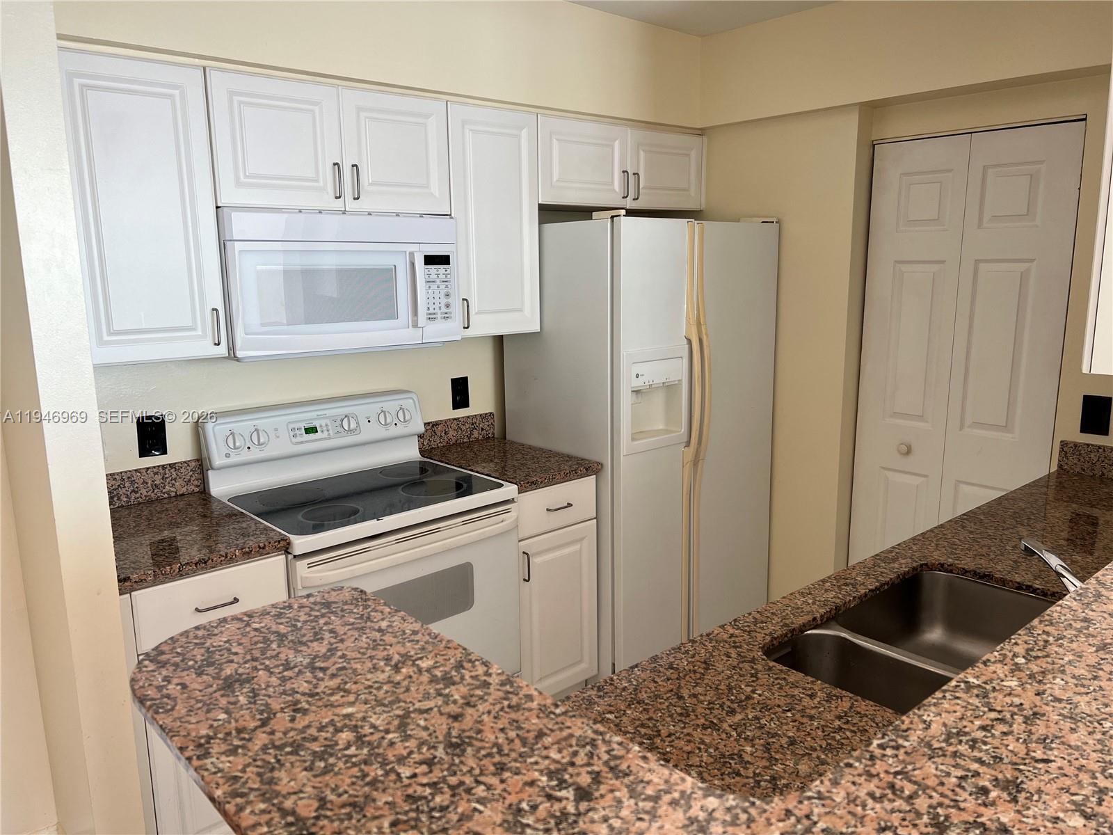 image The Mark on Brickell6