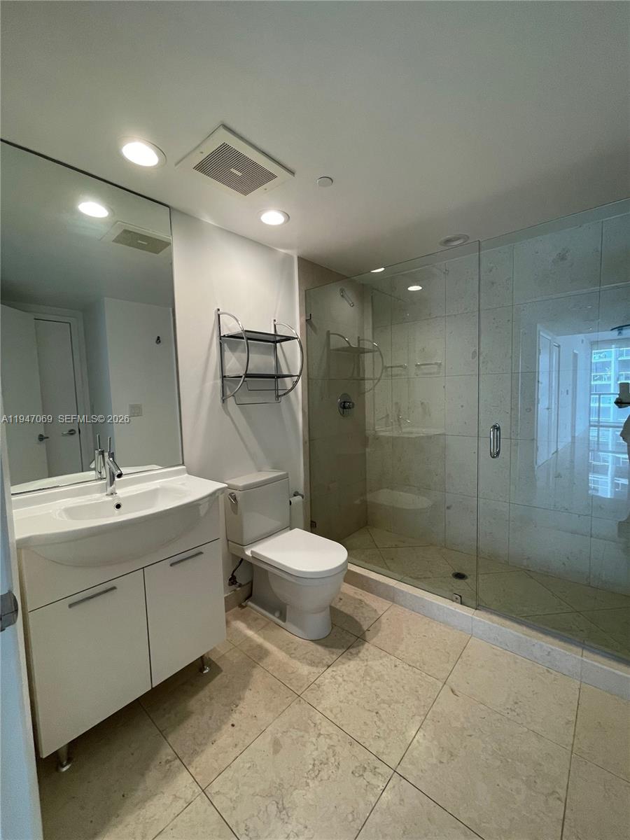 image Icon Brickell II13