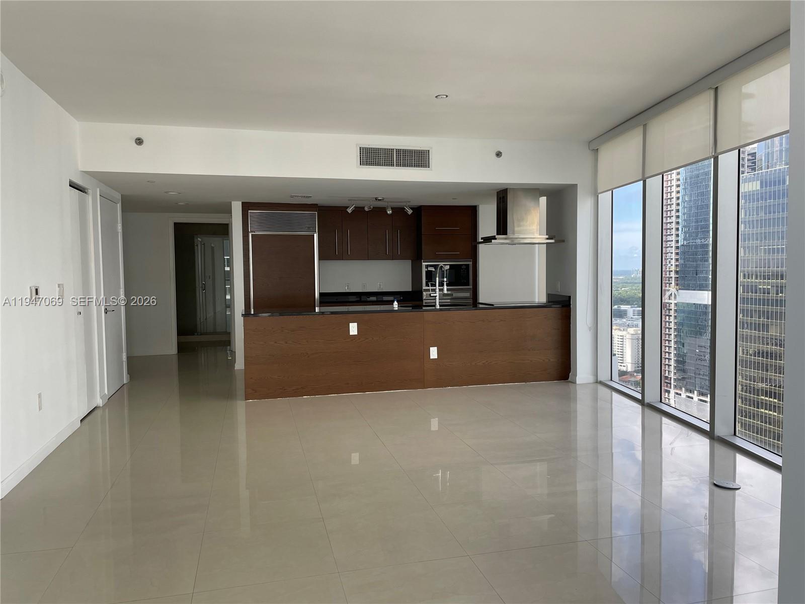 image Icon Brickell II6