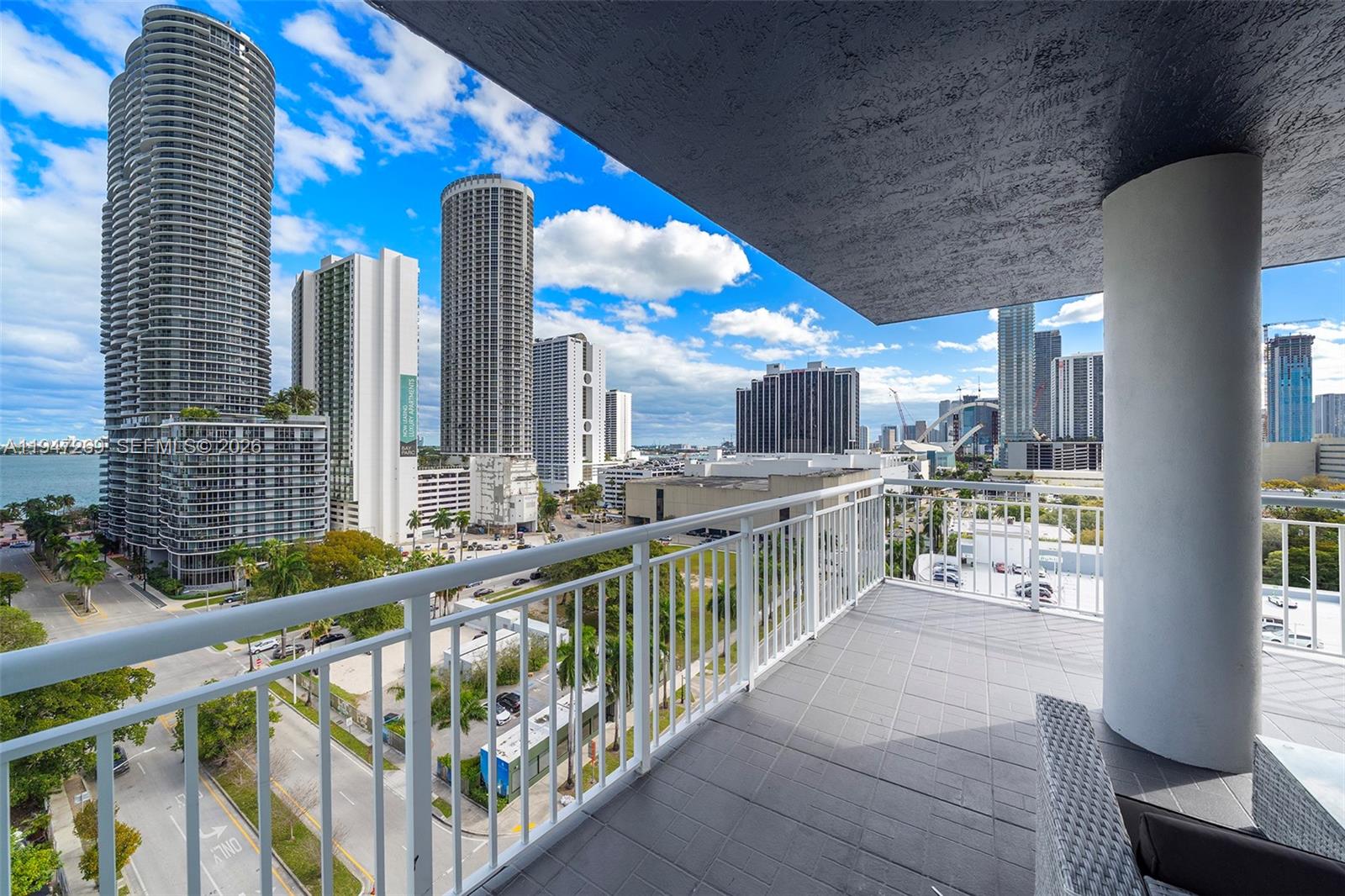 image 1800 Biscayne Plaza31