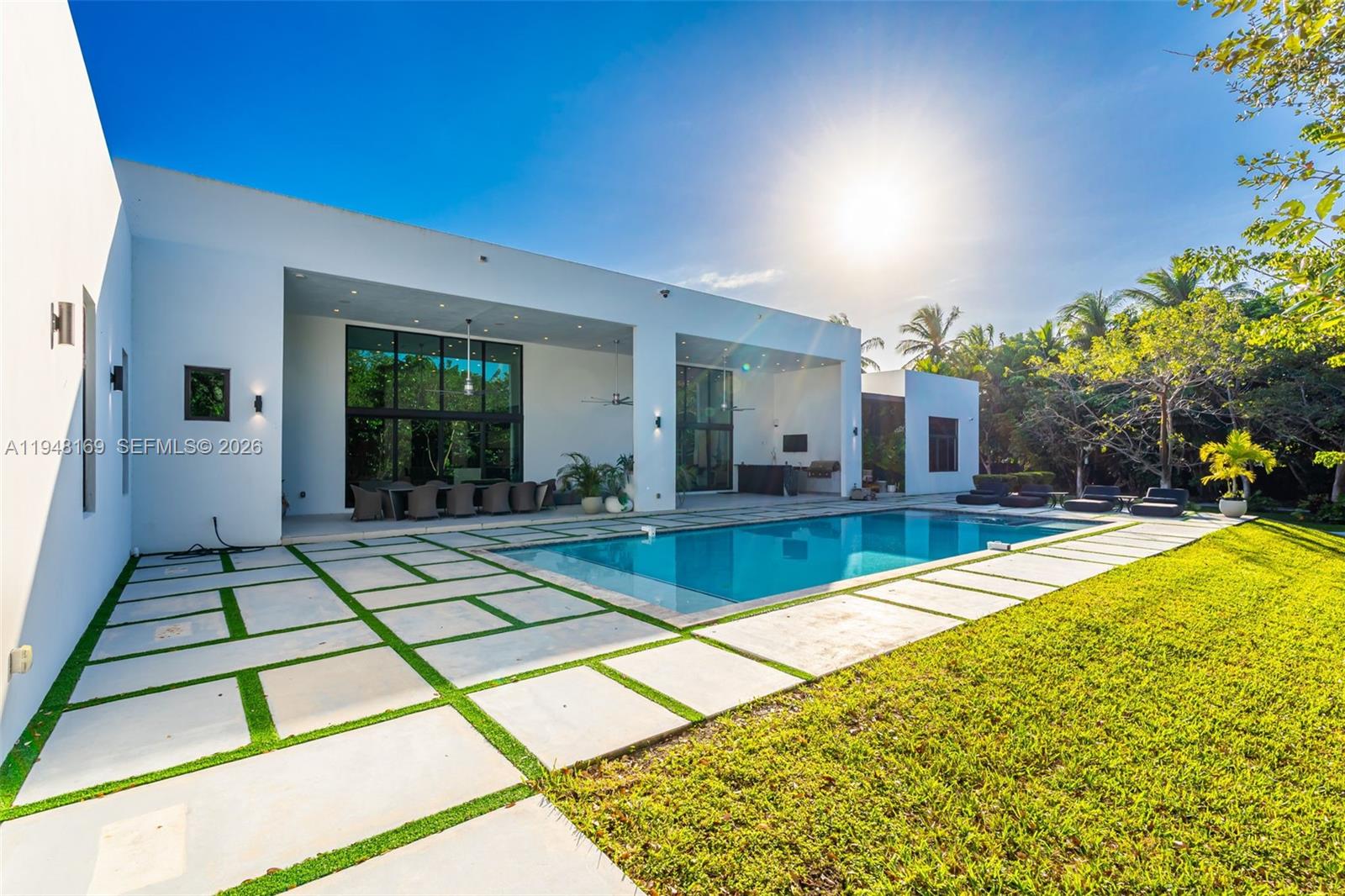 6175 SW 128th St Pinecrest, FL 33156