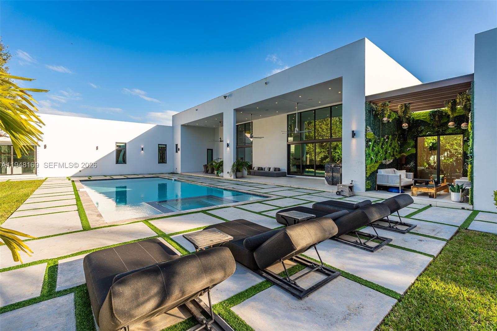 6175 SW 128th St Pinecrest, FL 33156