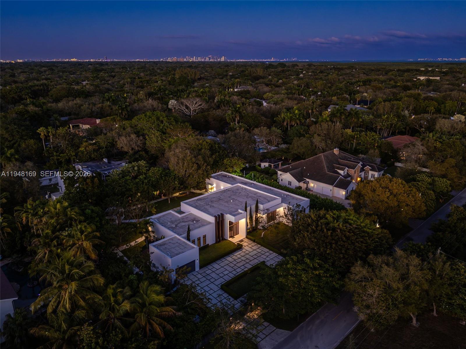 6175 SW 128th St Pinecrest, FL 33156