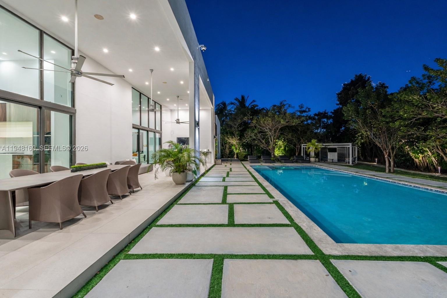 6175 SW 128th St Pinecrest, FL 33156