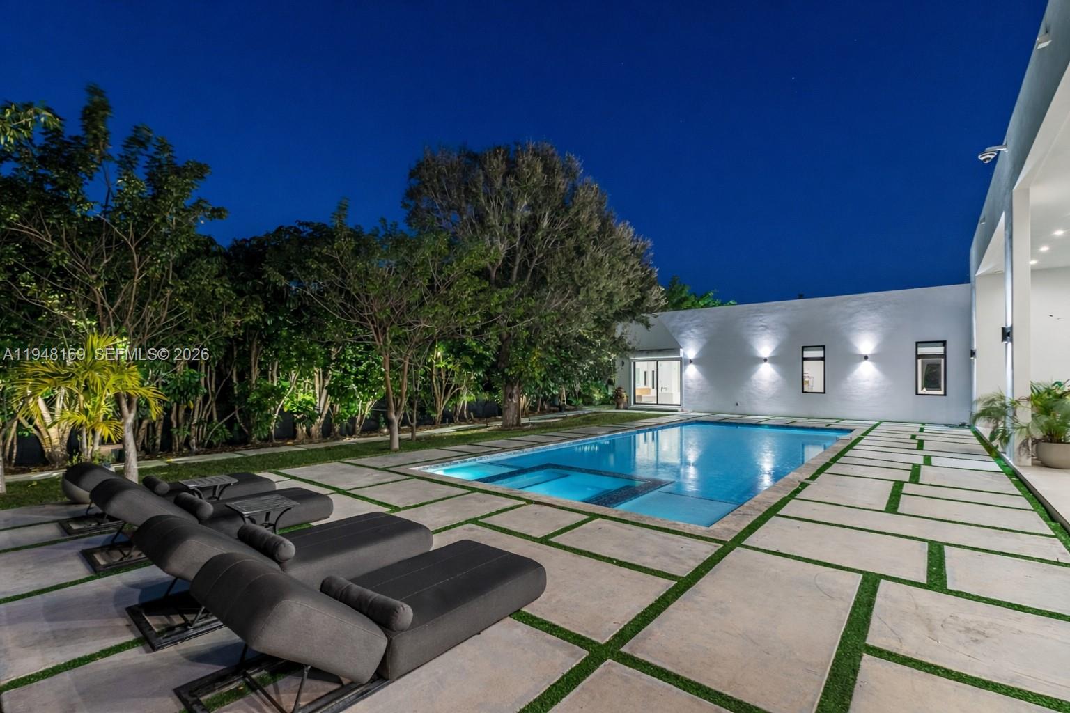 6175 SW 128th St Pinecrest, FL 33156