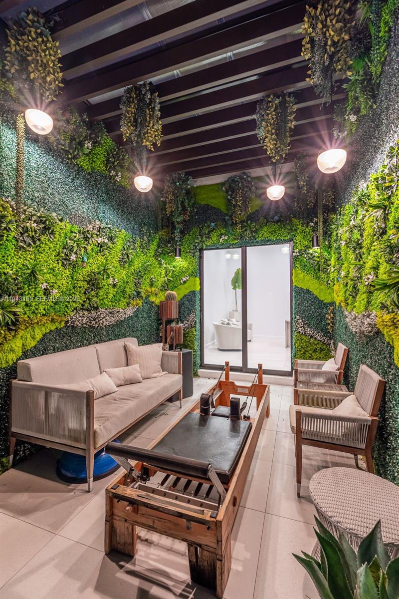 6175 SW 128th St Pinecrest, FL 33156