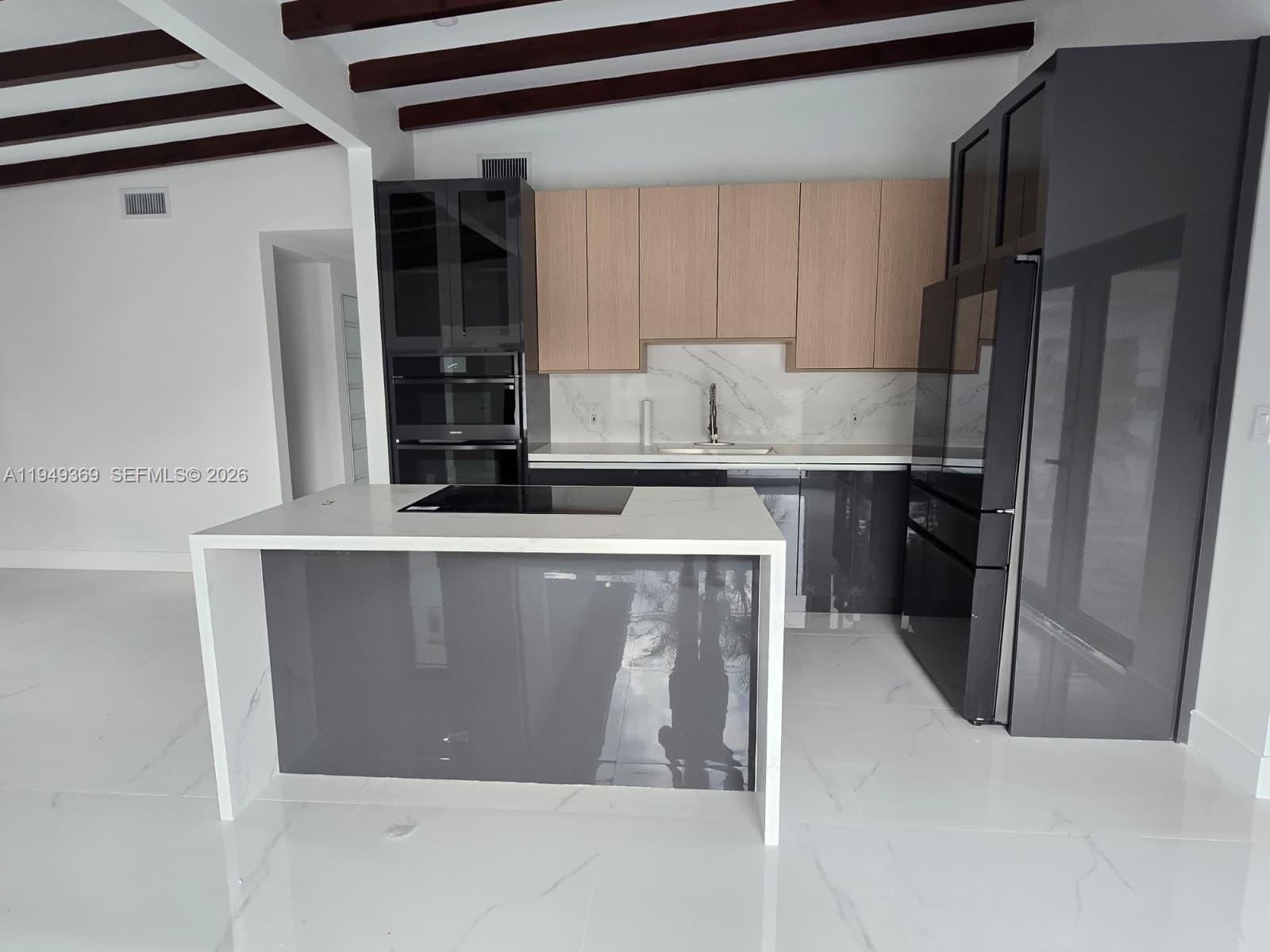 10525 SW 112th St Miami, FL 33176