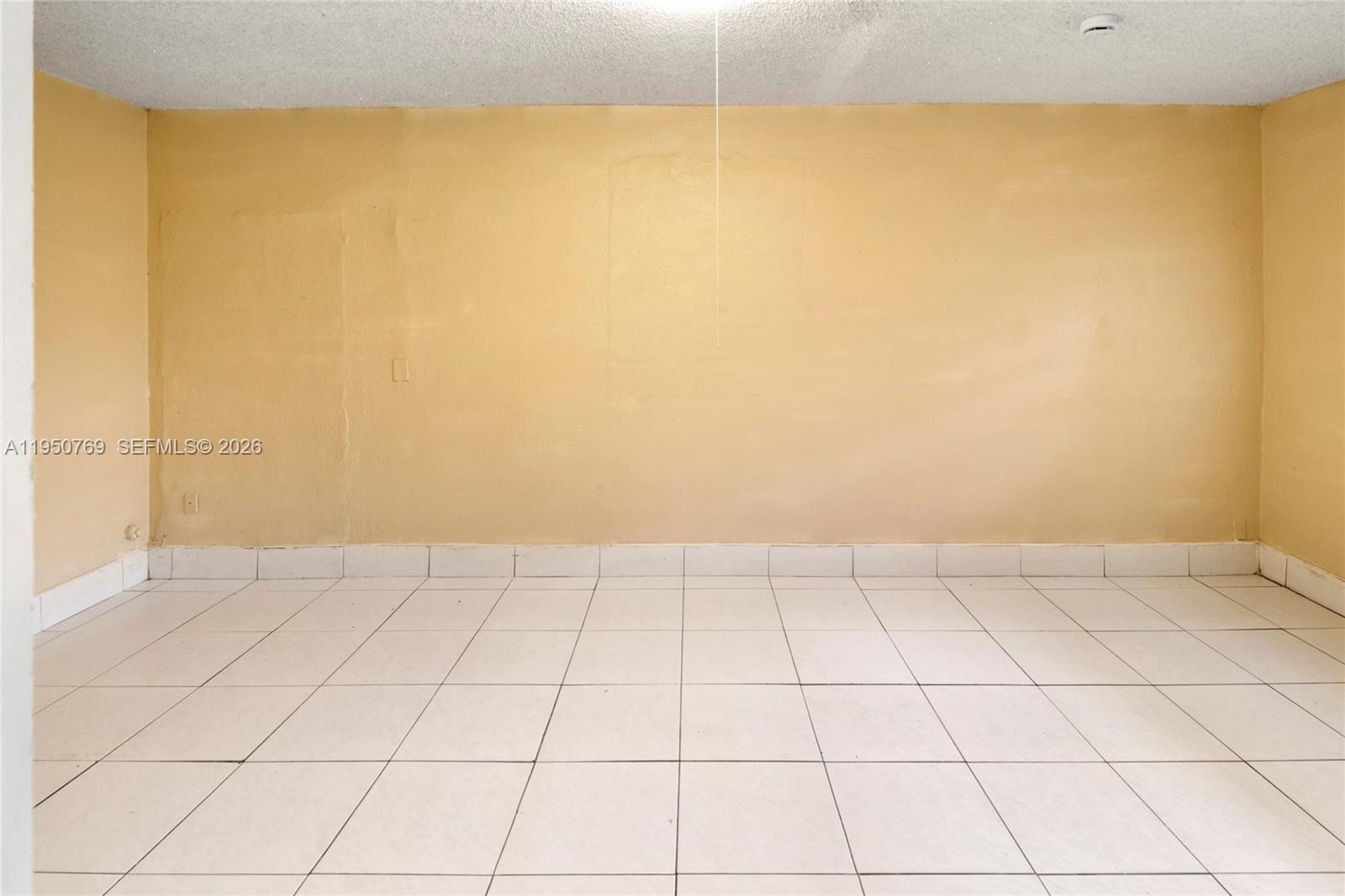 6120 SW 19th St North Lauderdale, FL 33068