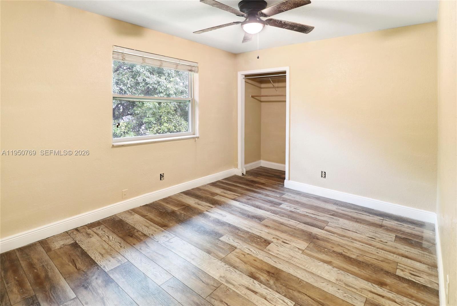 6120 SW 19th St North Lauderdale, FL 33068