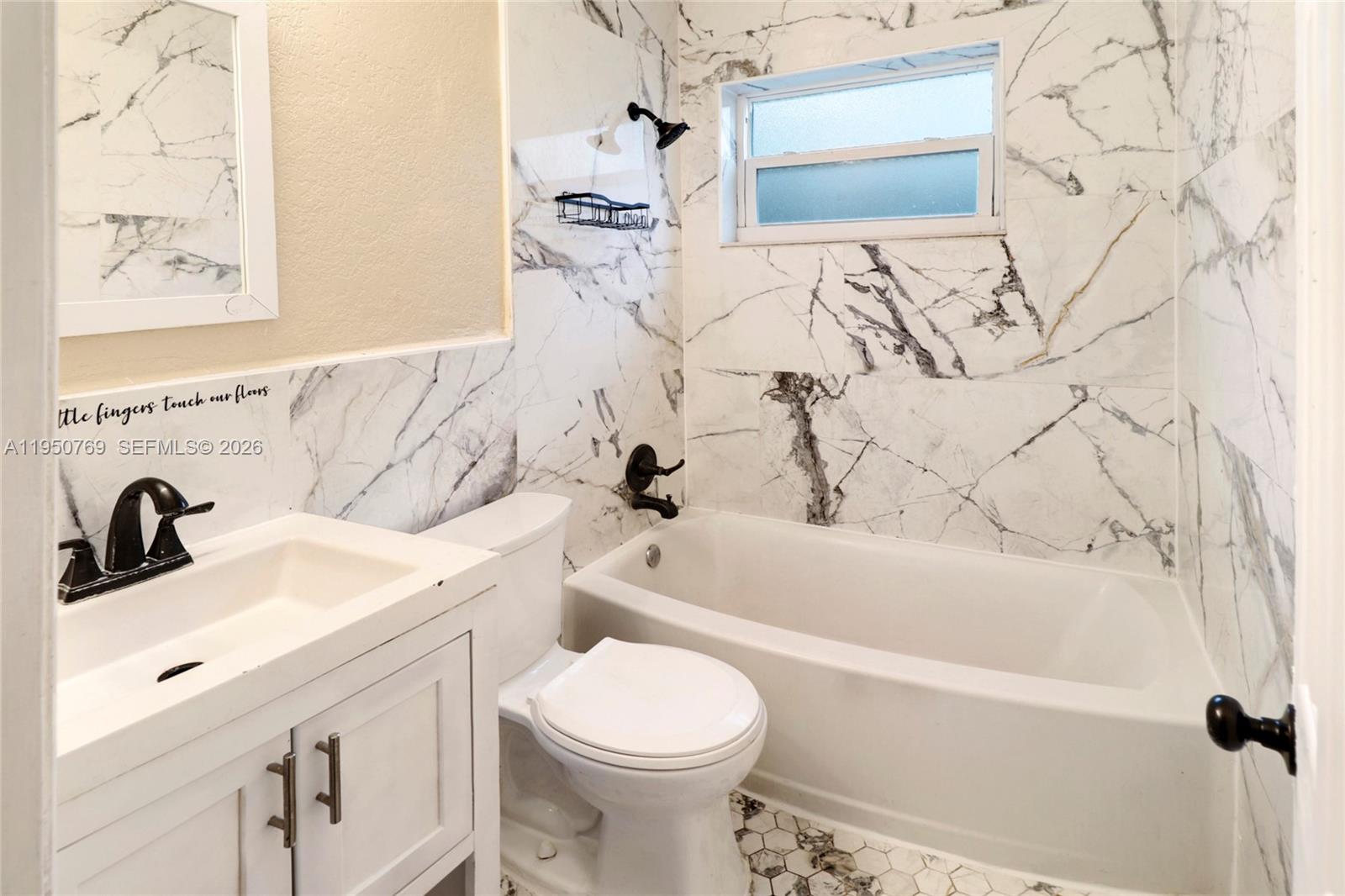 6120 SW 19th St North Lauderdale, FL 33068