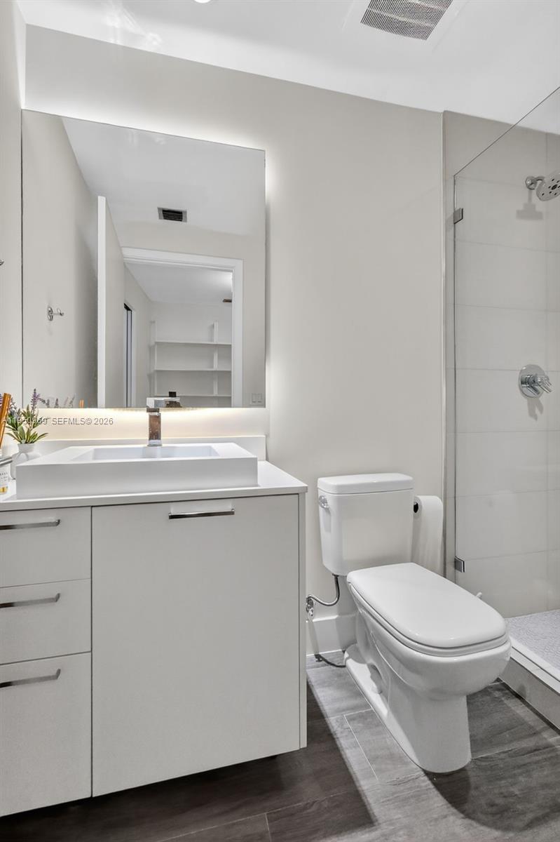 2900 NE 7th Ave #1108 Miami, FL 33137