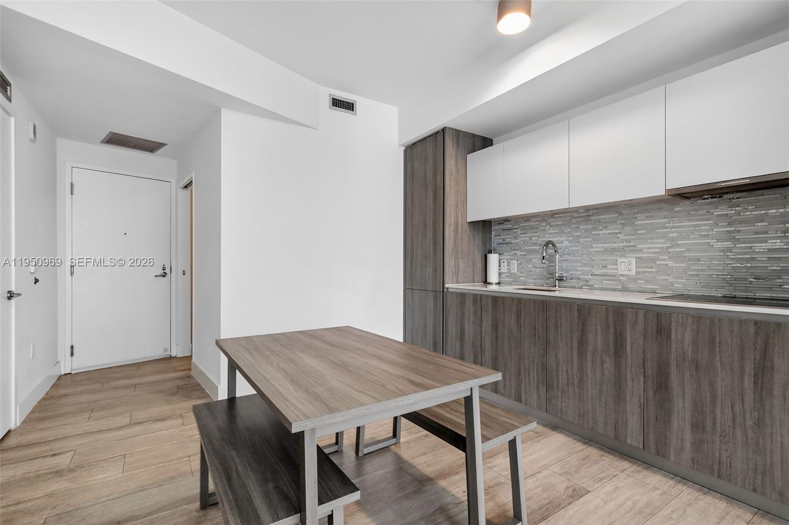 2900 NE 7th Ave #1108 Miami, FL 33137