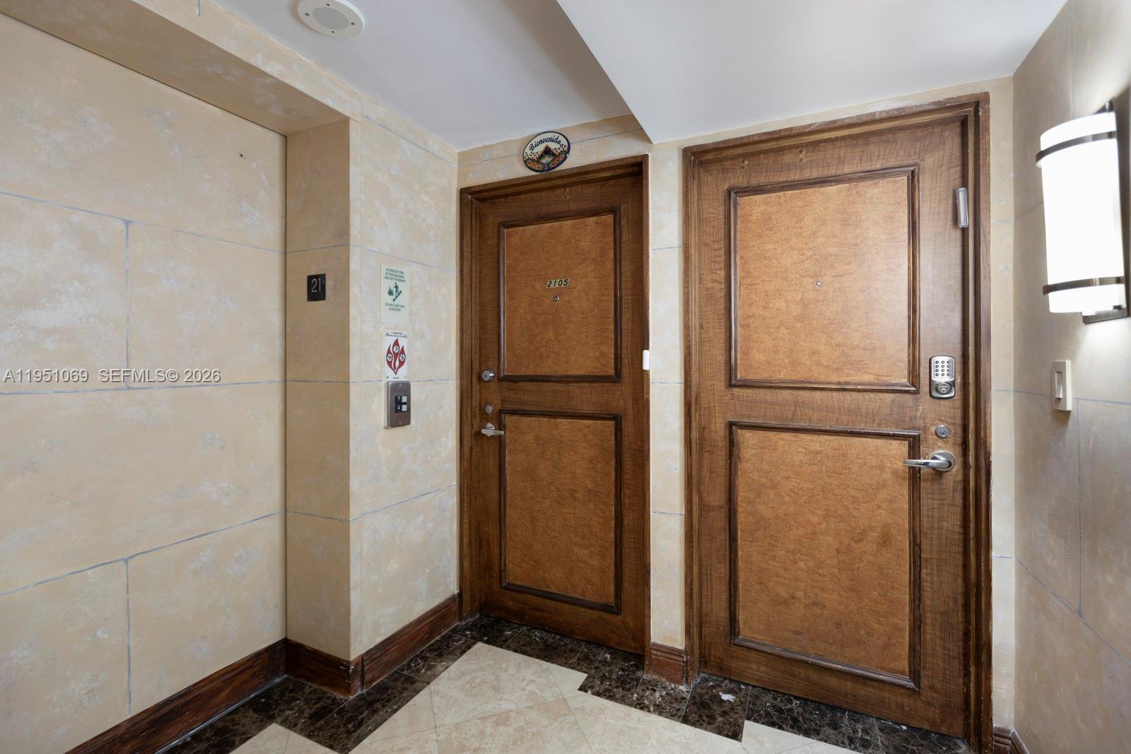 5900 Collins Ave #2105 Miami Beach, FL 33140