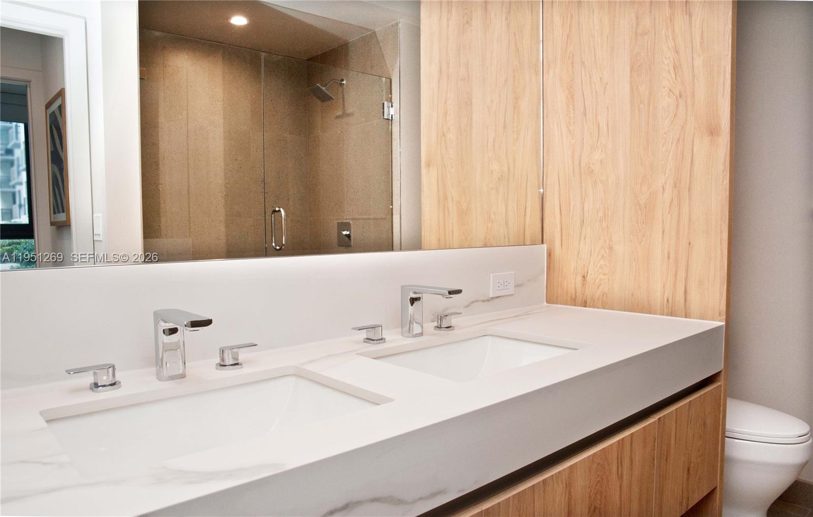 image The Crosby Miami Worldcenter20