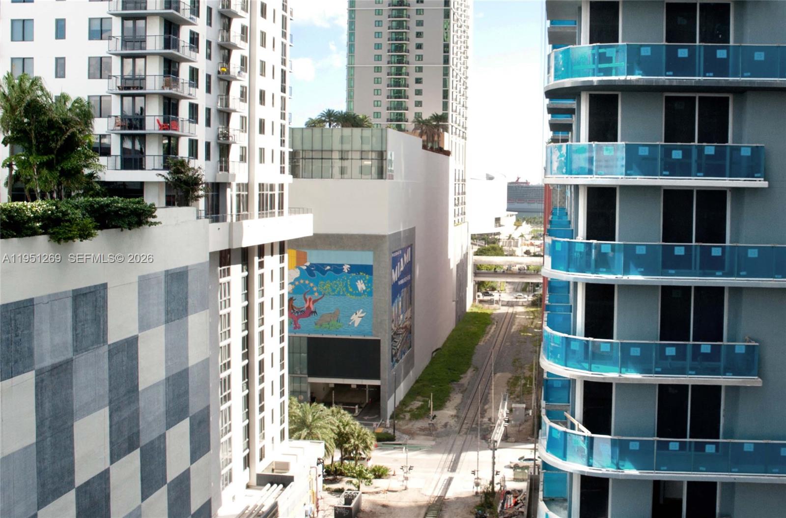 image The Crosby Miami Worldcenter25