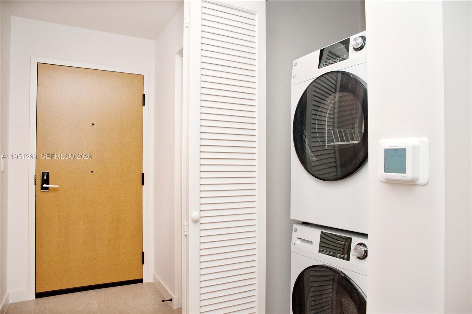 image The Crosby Miami Worldcenter3