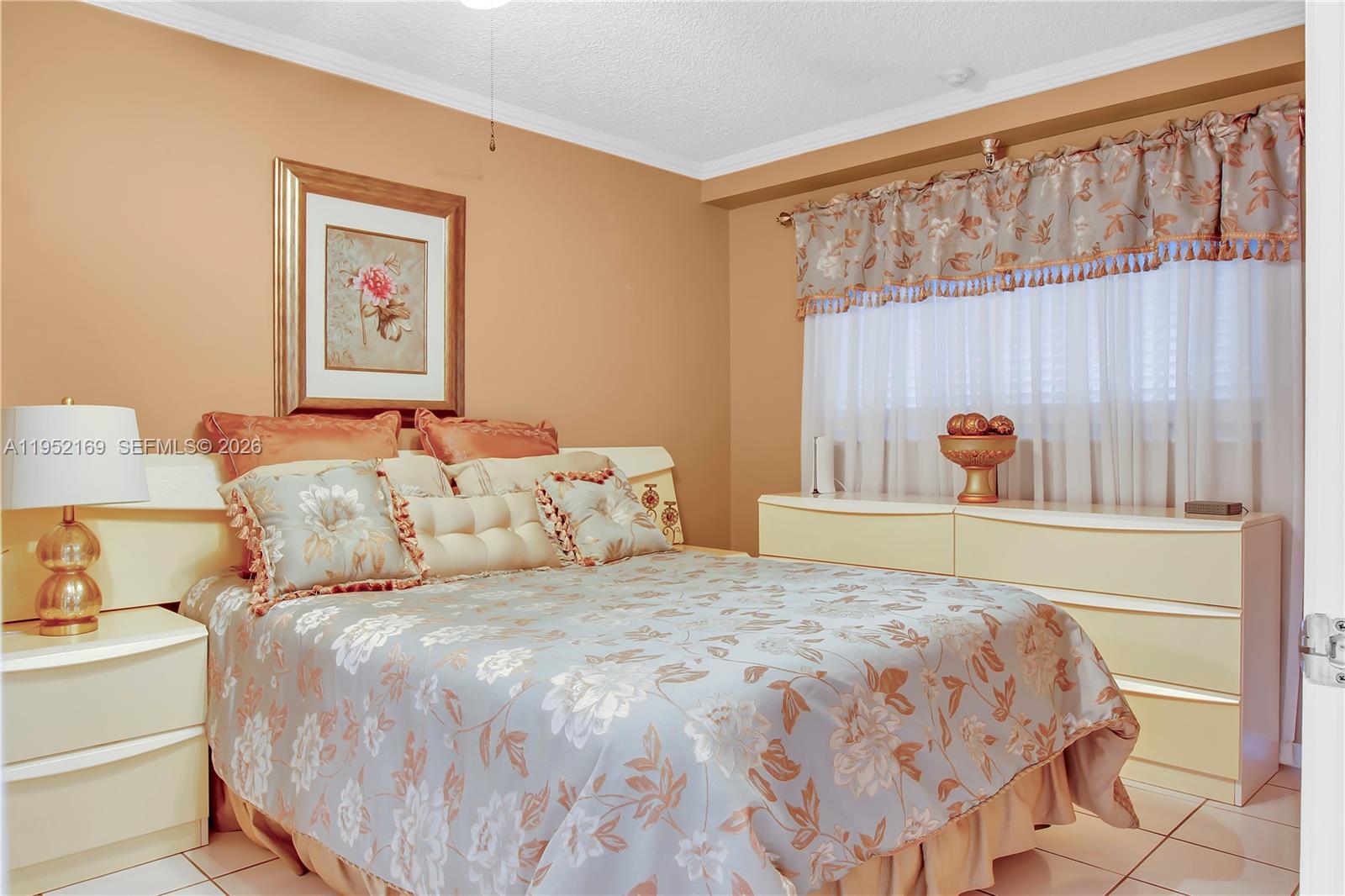 17800 N Bay Rd #605 Sunny Isles Beach, FL 33160