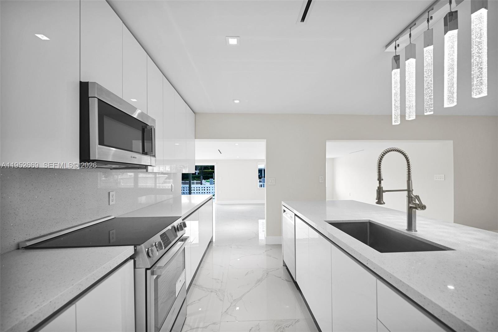 1250 NE 82nd St Miami, FL 33138