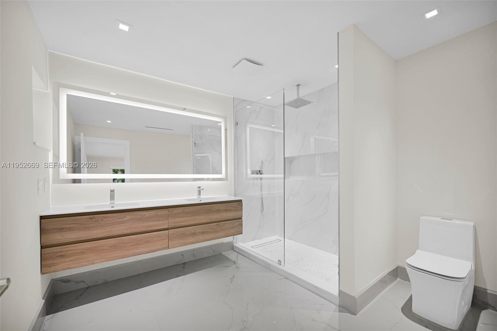 1250 NE 82nd St Miami, FL 33138