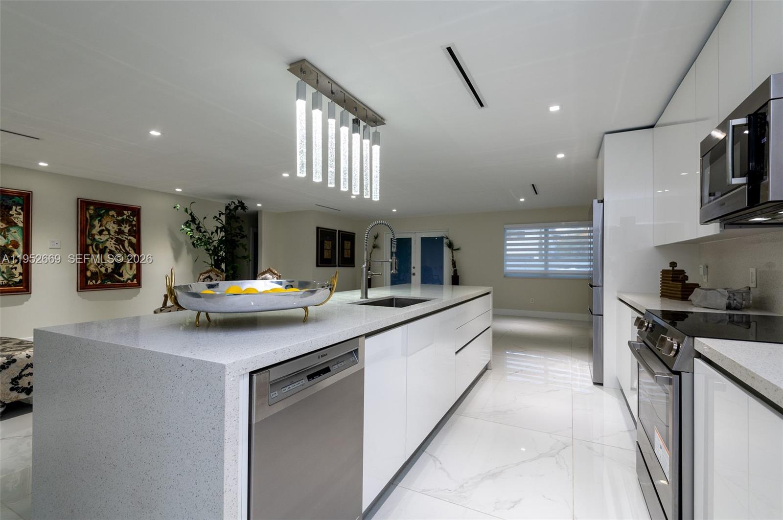 1250 NE 82nd St Miami, FL 33138