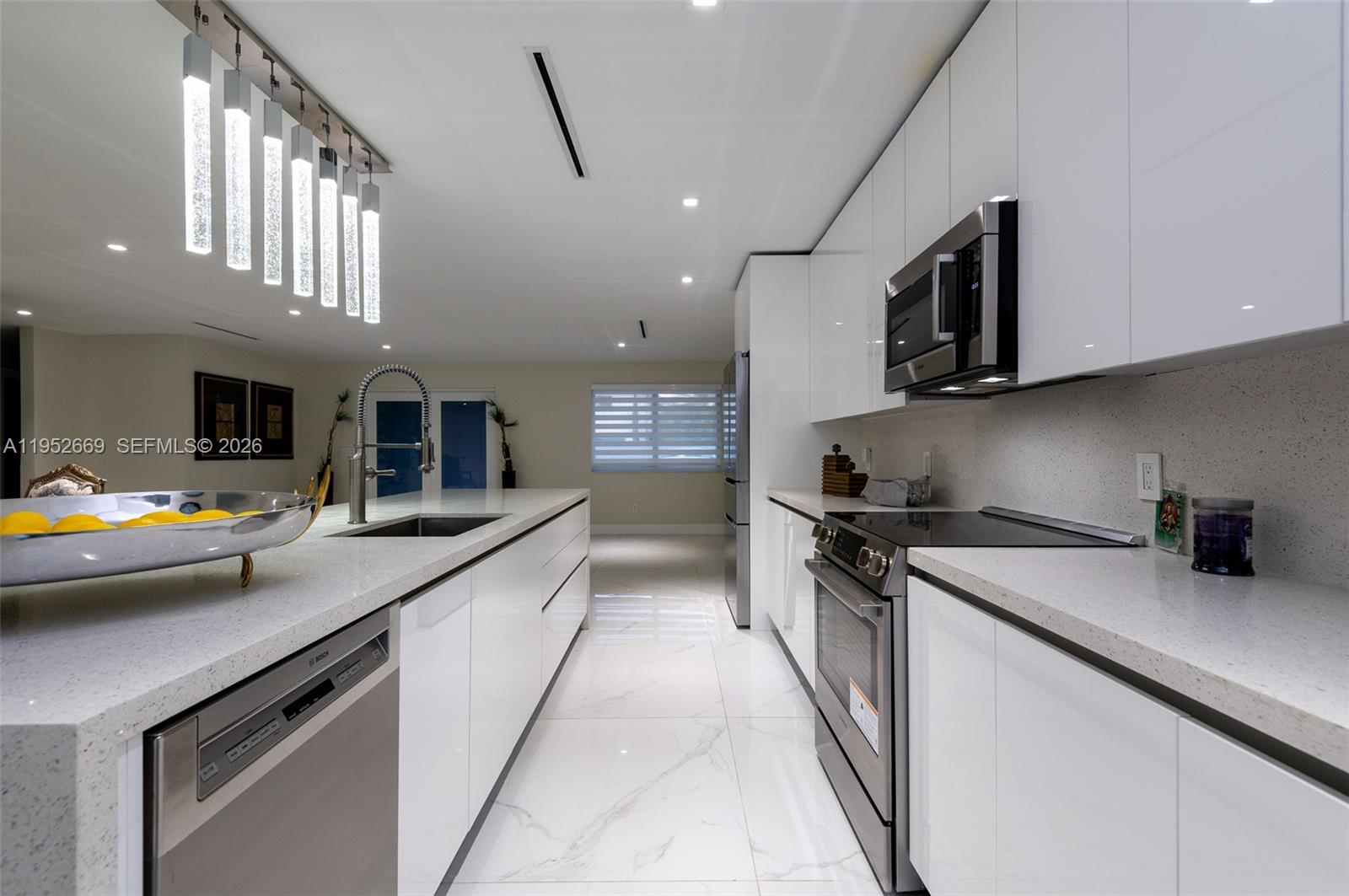 1250 NE 82nd St Miami, FL 33138