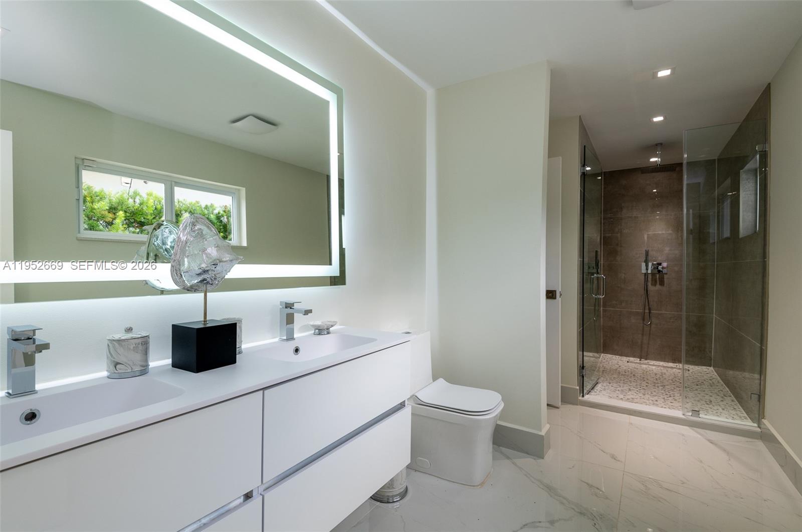 1250 NE 82nd St Miami, FL 33138