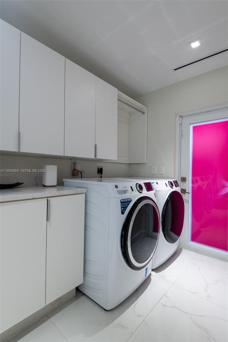 1250 NE 82nd St Miami, FL 33138