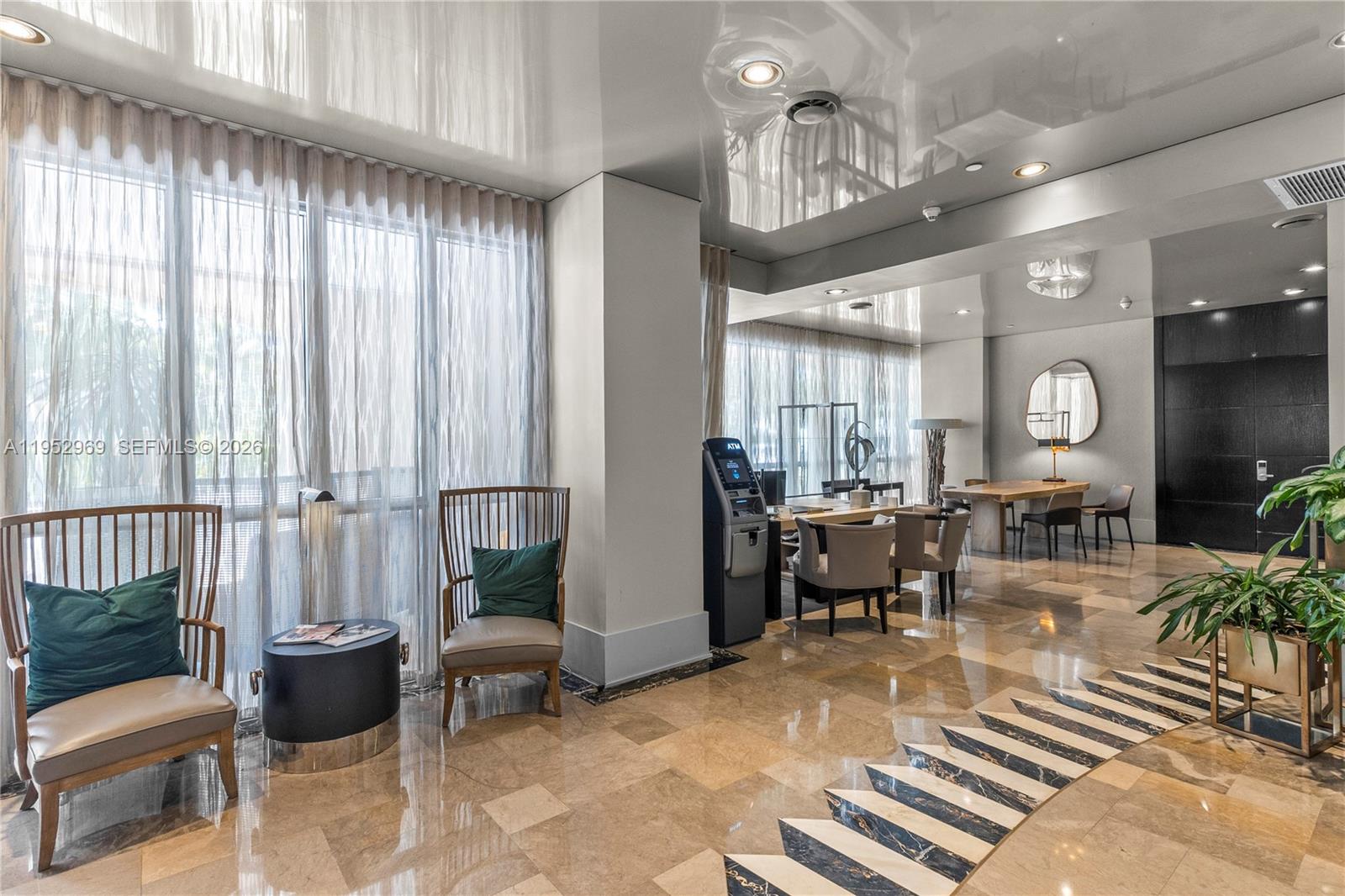 image Hilton Bentley Miami Beach30