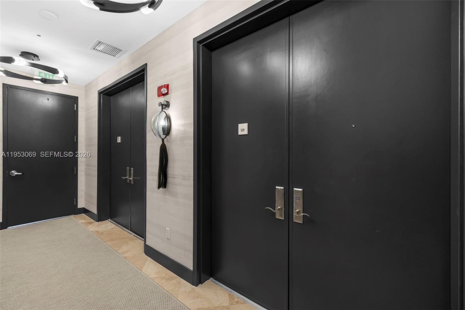 100 S Pointe Dr #510 Miami Beach, FL 33139