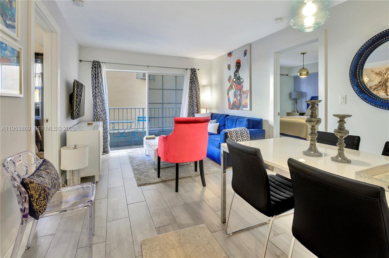 2600 Collins Ave #204 Miami Beach, FL 33140