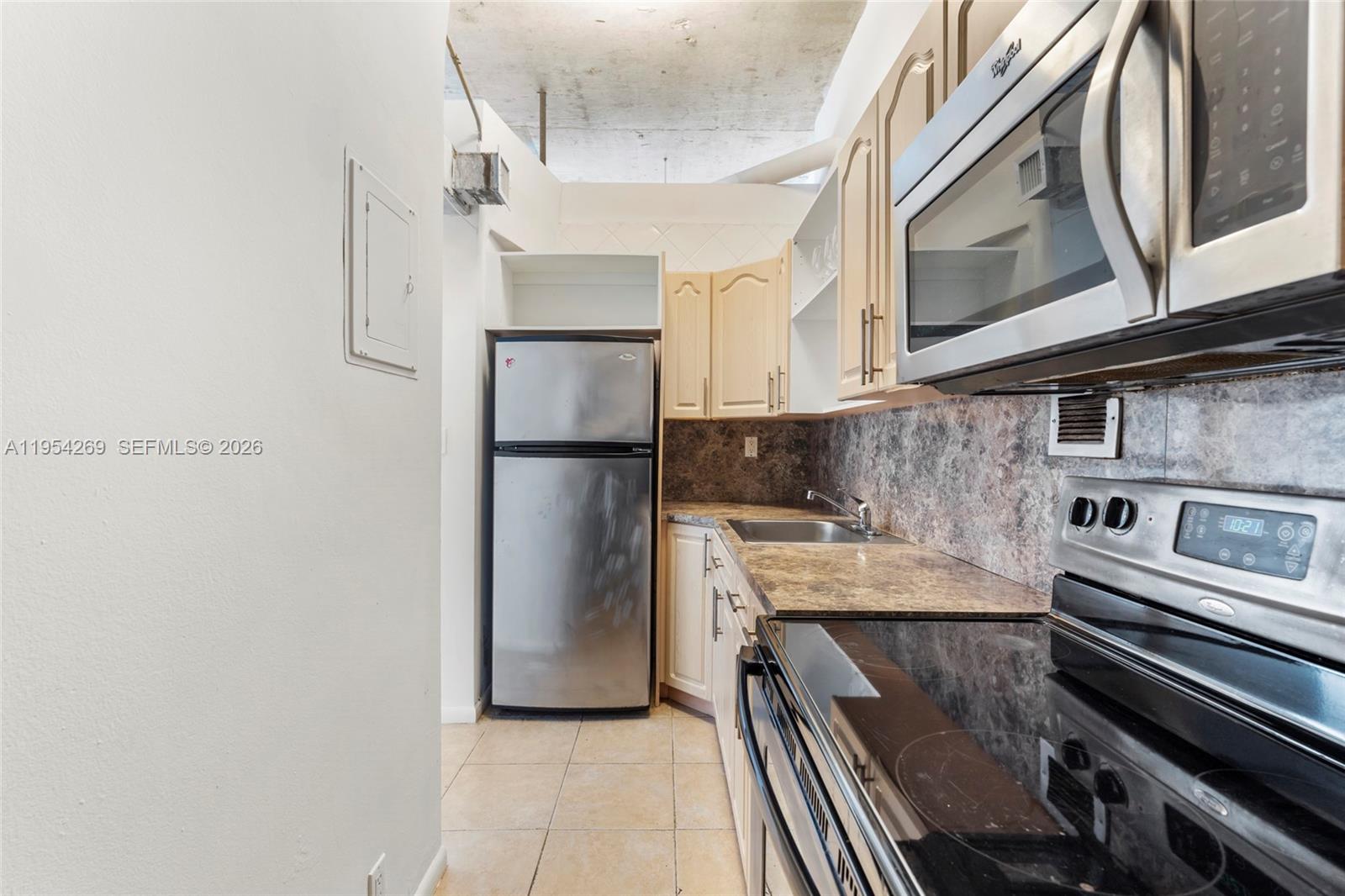 image Mirador 1000 (South Tower)21