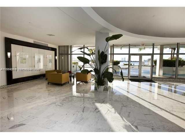 image Mirador 1000 (South Tower)30