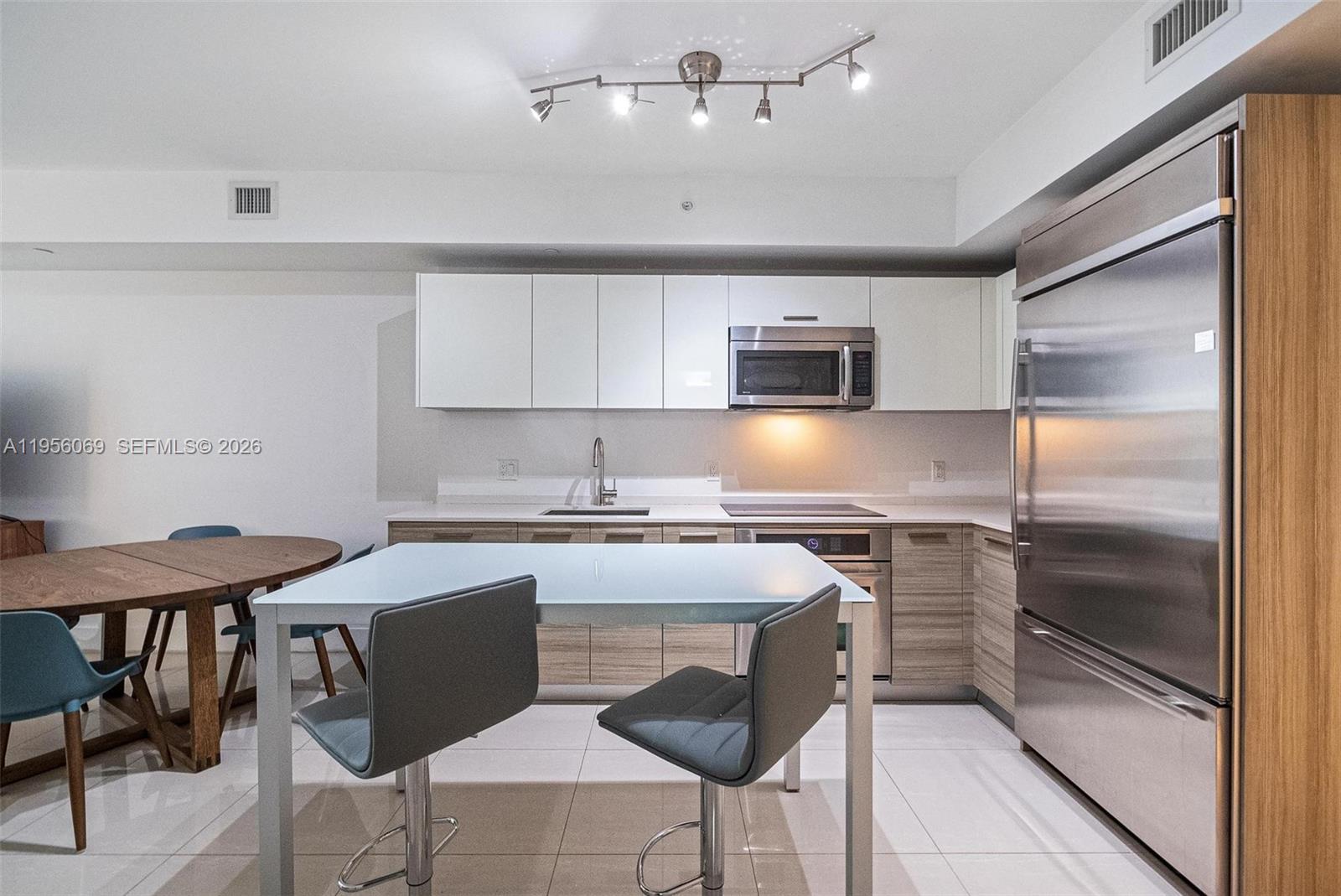 image Brickell House4